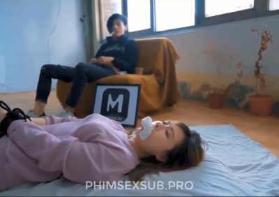 Thiếu nữ xứ Trung bị yêu râu xanh bắt cóc rồi bị hãm hiếp